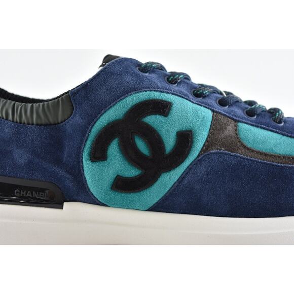 Chanel 21K Mens Green Blue Grey White CC Logo Lace Low Top Trainer Sneaker 44 11 - Picture 2 of 11